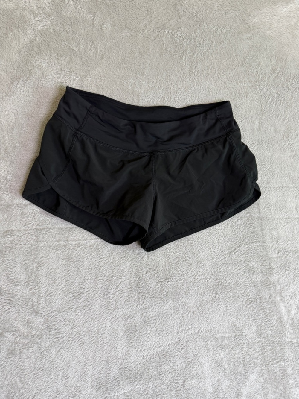 Lululemon hottie Hot Black Women's Athletic Shorts Lined 6